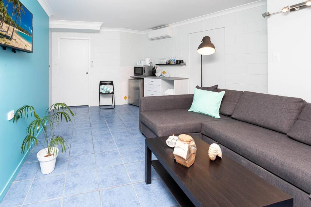 Airlie Sun & Sand Motel Accommodation #4 Airlie Beach Exterior foto